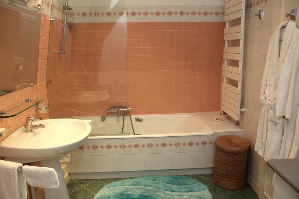 Maison D'Hotes Chandon De Briailles Savigny les Beaune Bagian luar foto